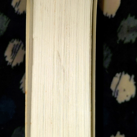 The Macmillan Reader 1987 by Judith Nadell Paperback - Picture 10 of 10